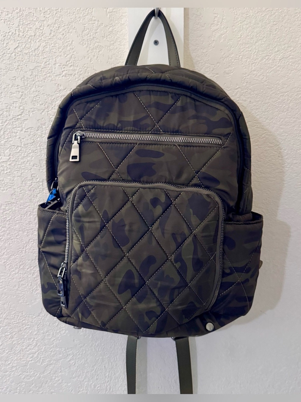 Macys INC Quilted Olive Green abstract como print